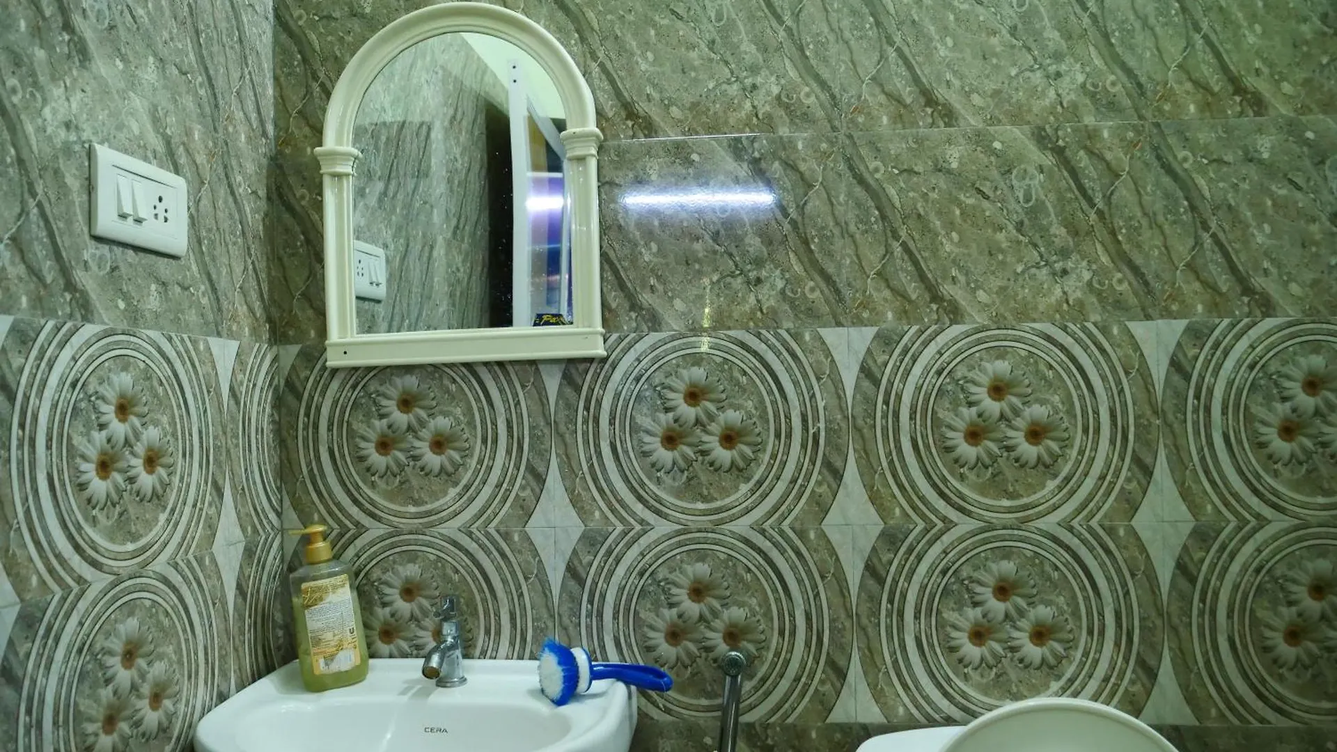 קולאם Dream World Home בית נופש